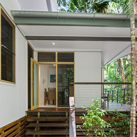 Sanctuary Palm Cove Aparthotel Exterior photo